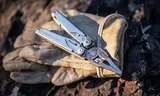 Multifunkcijski alat Leatherman Surge 21-u-1 (zatvoreno 11,5 cm)