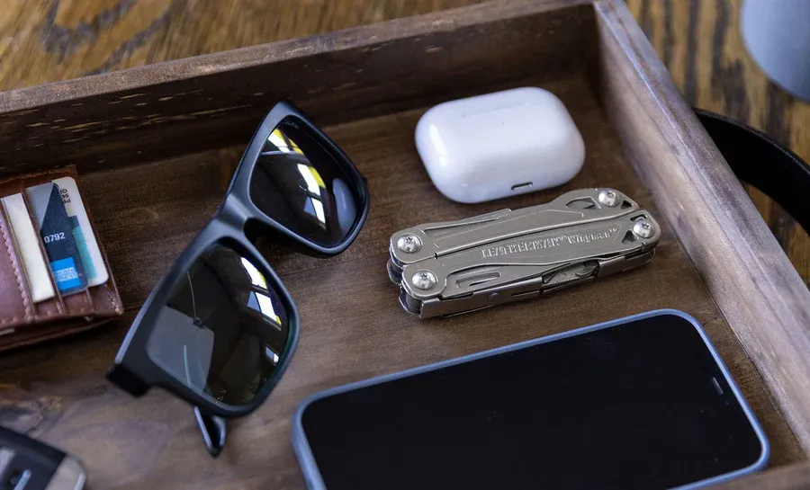 Multifunkcijski alat Leatherman Wingman 14-u-1 (zatvoreno 9,7 cm)