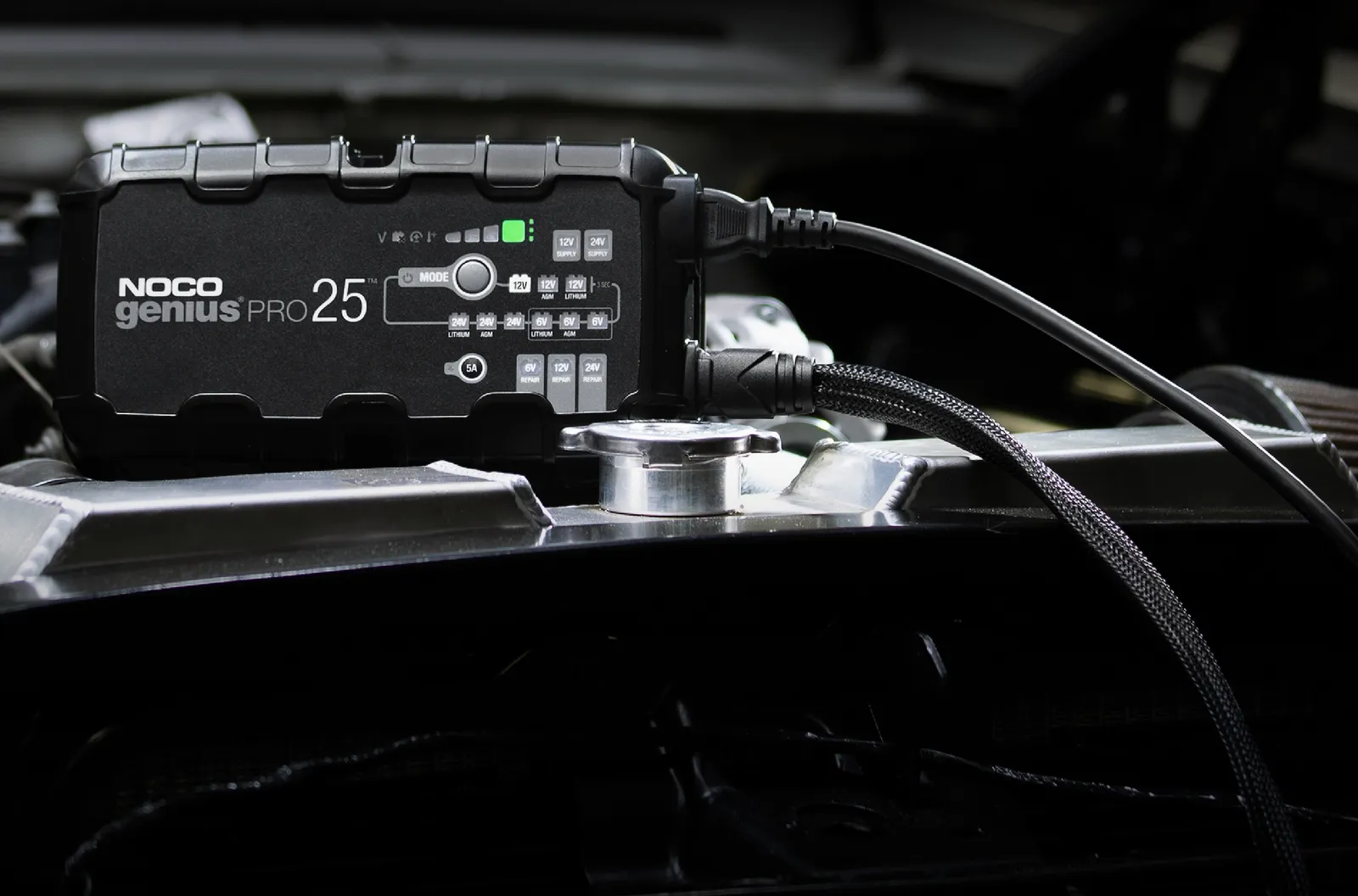 NOCO Genius PRO 25 6V/12V/24V 25A profesionalni punjač akumulatora